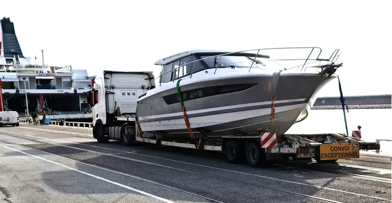 Friderici Special Boot Transport Unsere Realisationen 02